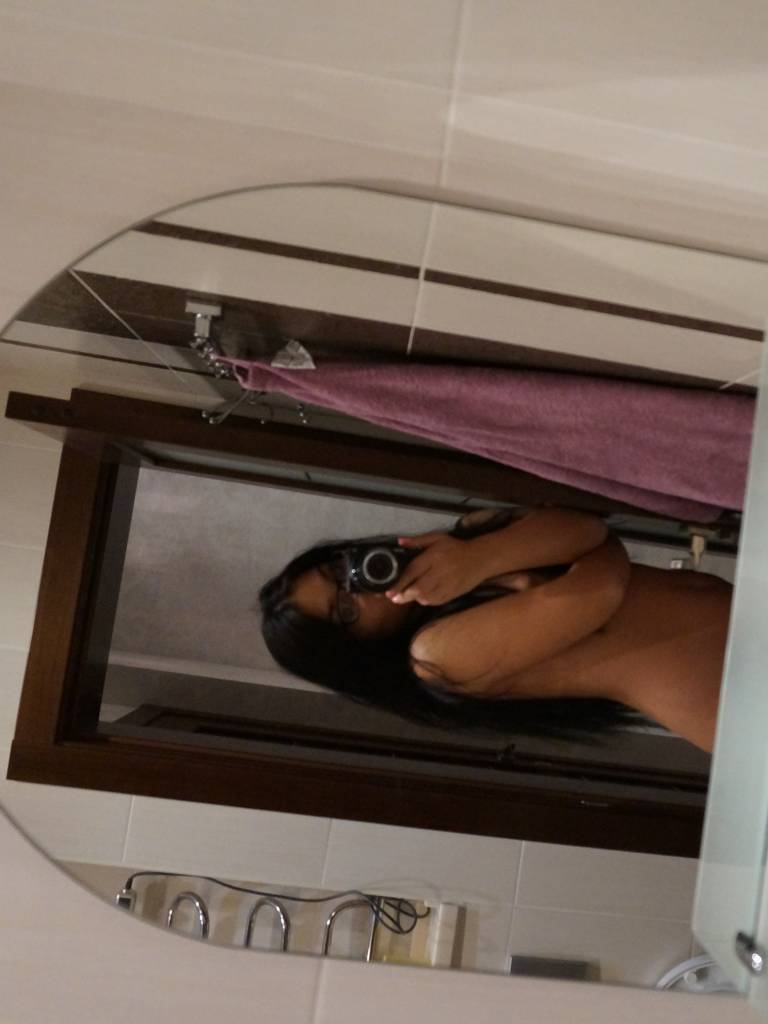 wife swapping app Waukegan