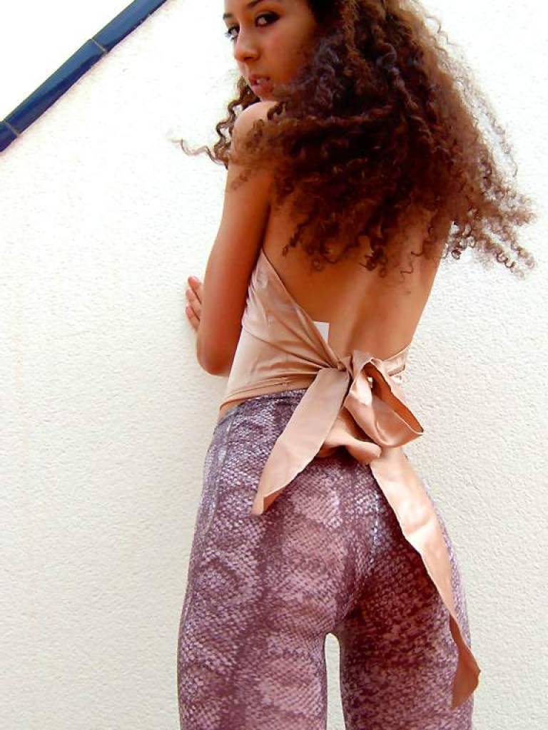 wife swapping app Farmington Hills