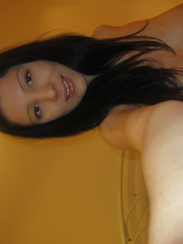 wife swapping app St. Albans