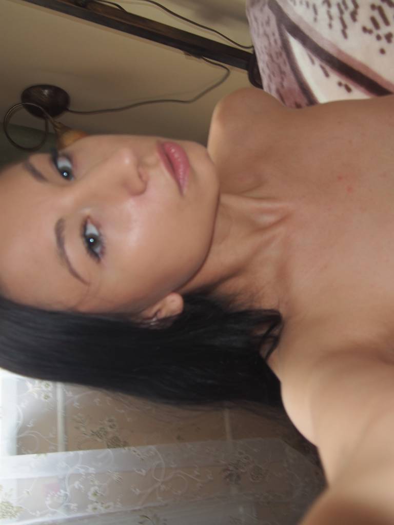 wife swapping app Bismarck