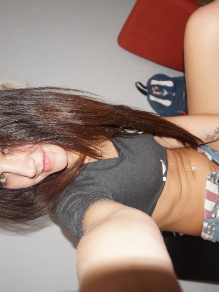 wife swapping app Harrisonburg