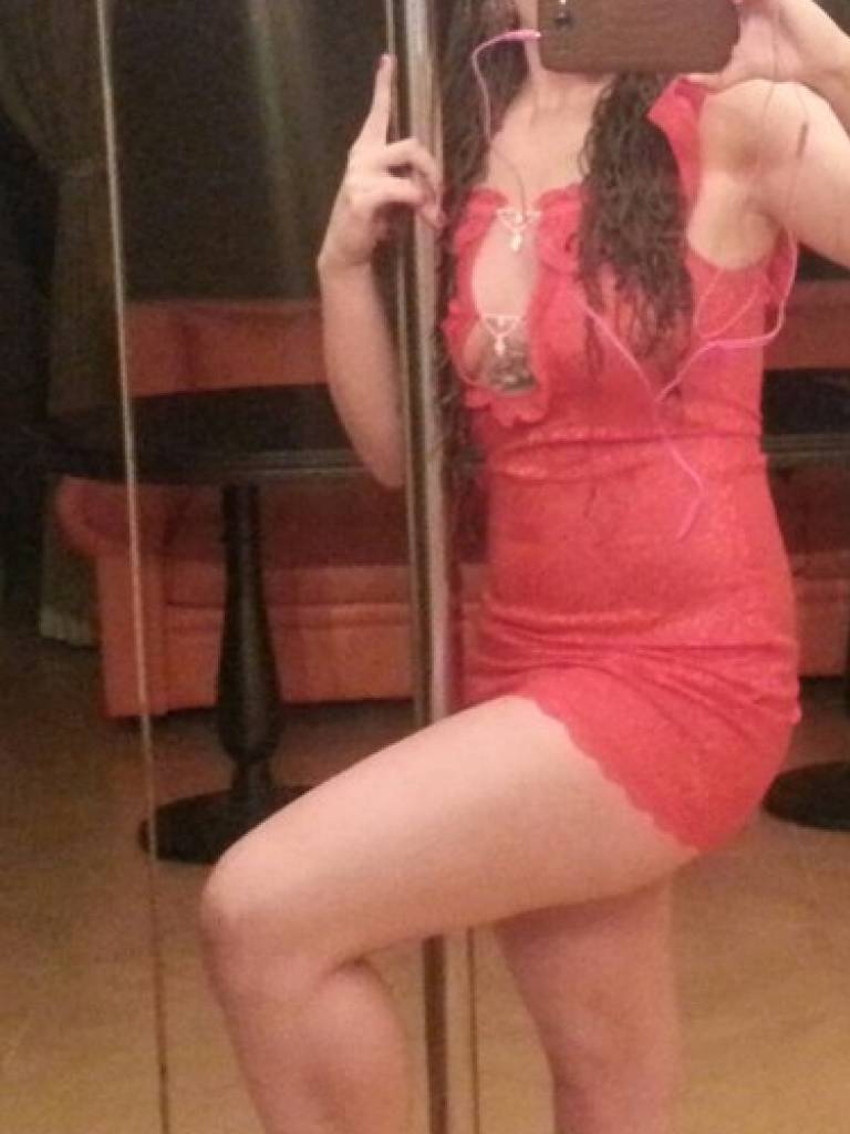 wife swapping app Medford